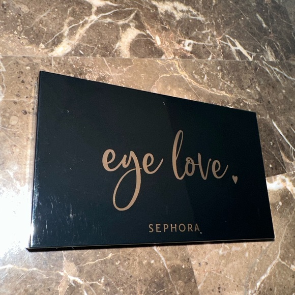 Makeup Bundle✨🪩 - Picture 8 of 8